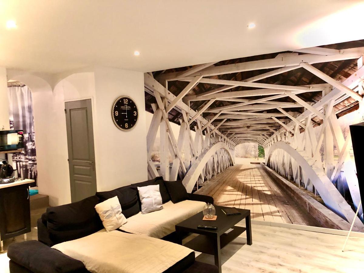 Lulu Philipp Cote Cour Apartamento Saint-Etienne  Exterior foto