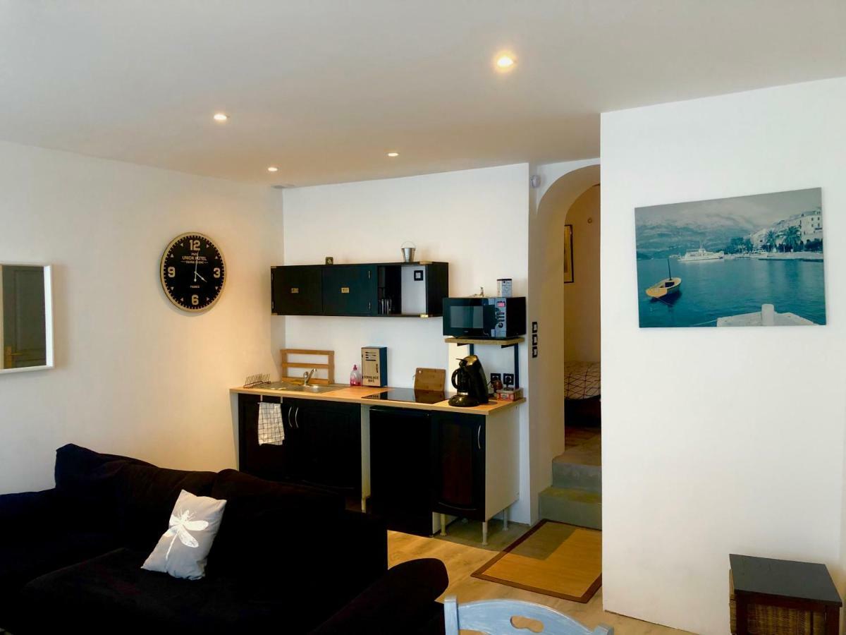 Lulu Philipp Cote Cour Apartamento Saint-Etienne  Exterior foto